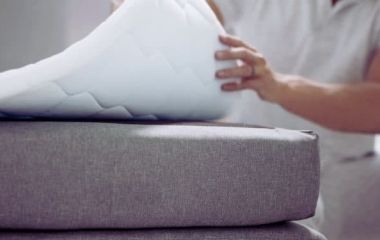 Якщо ви спите на дивані: чому варто придбати топер?